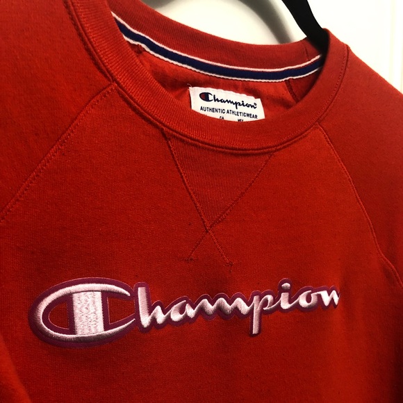 Red Champion Crewneck Sweater - Picture 3 of 3
